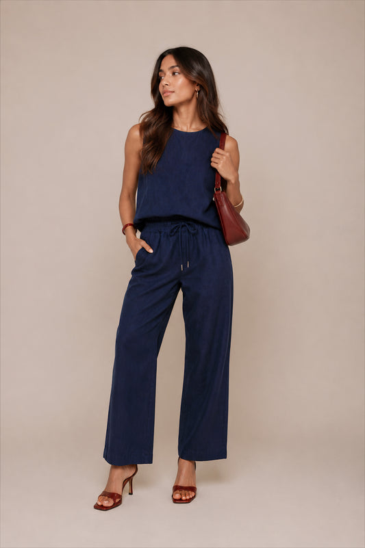 The Colette Linen Top – Navy │ Petite